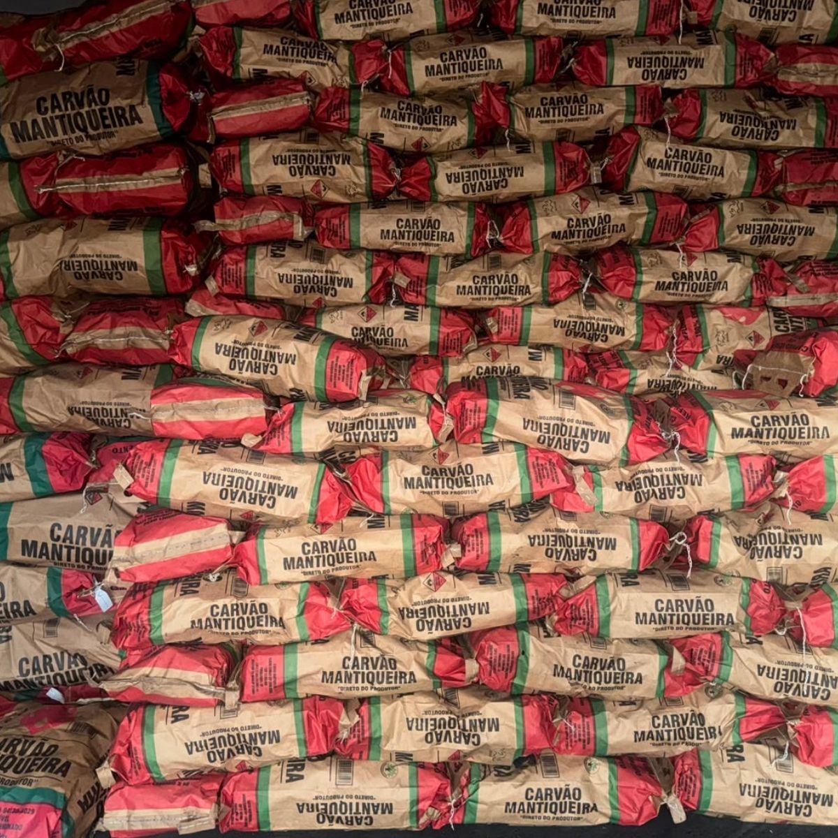 Carvão Mantiqueira 4kg Eucalipto com Alça Acendedora