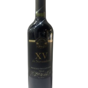 Vinho XV de Novembro Tinto Suave Bordô 720ml